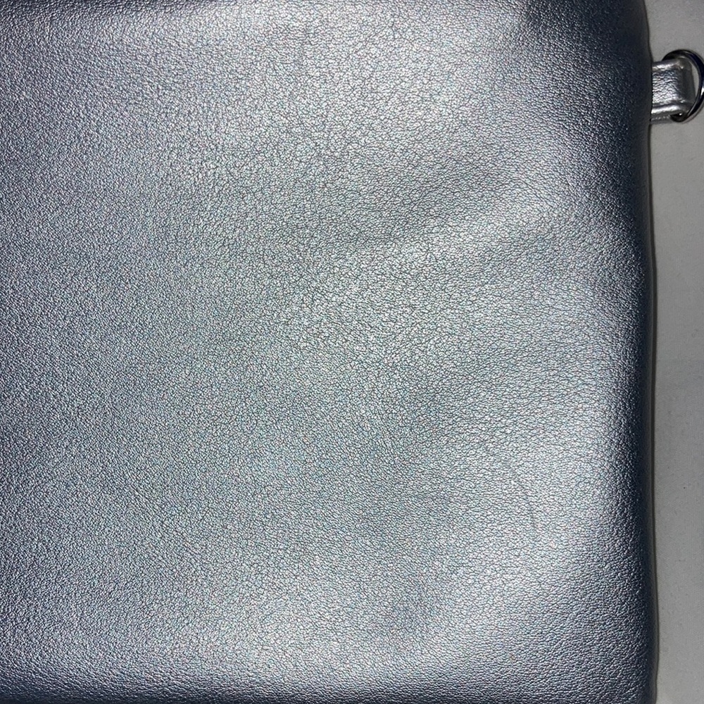 Forever 21 metallic silver chain purse / clutch / sling bag / crossbody - Picture 9 of 11